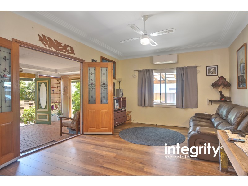 2 Hollands Road, Nowra NSW 2541