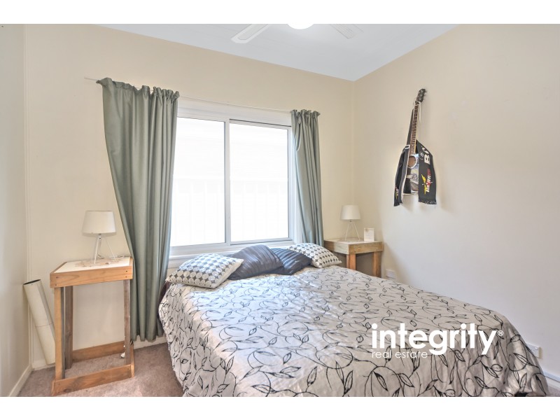 2 Hollands Road, Nowra NSW 2541