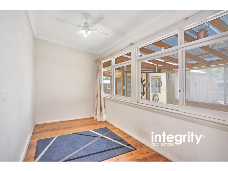 2 Hollands Road, Nowra NSW 2541