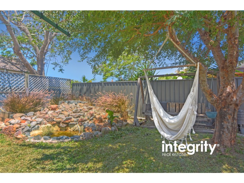 2 Hollands Road, Nowra NSW 2541