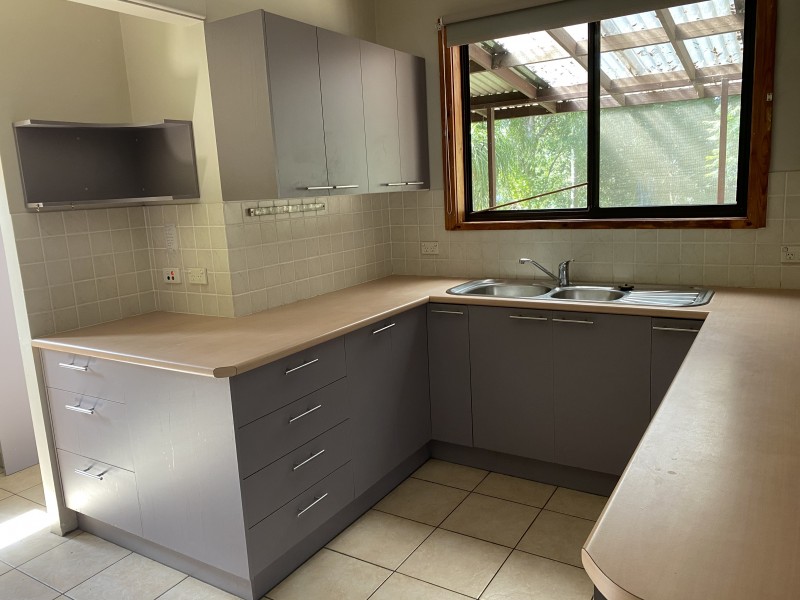 13 Morton Parade, Nowra NSW 2541