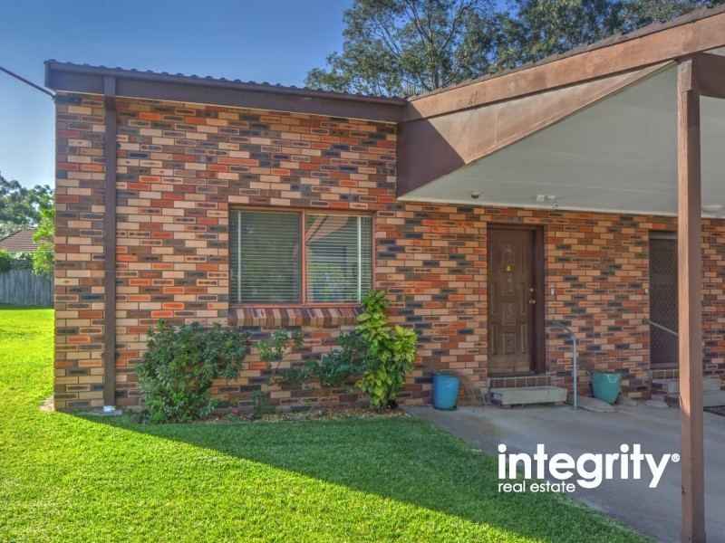 4/49 Brinawarr Street, Bomaderry NSW 2541