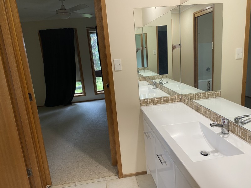 5 Wingello Close, North Nowra NSW 2541