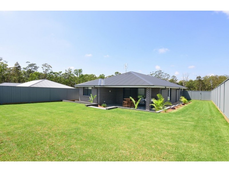 26 Alata Crescent, South Nowra NSW 2541