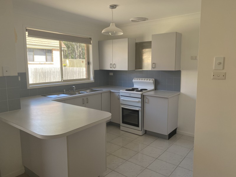 2/5 Elwin Court, North Nowra NSW 2541