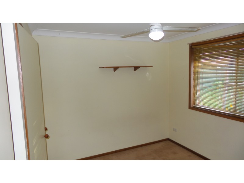 5 Lyndhurst Drive, Bomaderry NSW 2541