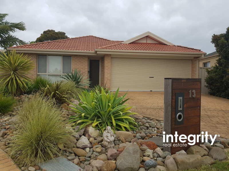 13 Neptune Place, Worrigee NSW 2540