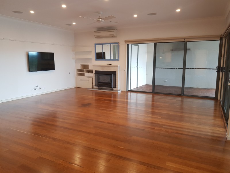 16 Osborne Street, Nowra NSW 2541