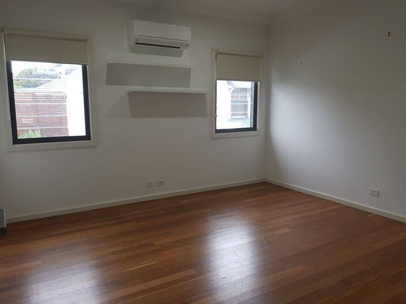 16 Osborne Street, Nowra NSW 2541