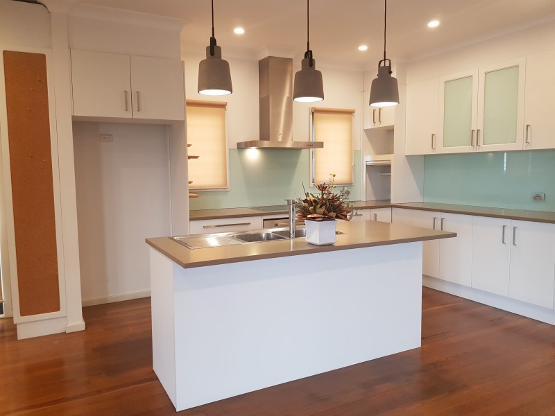 16 Osborne Street, Nowra NSW 2541