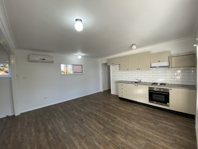 2/172 Mckay street, Nowra NSW 2541