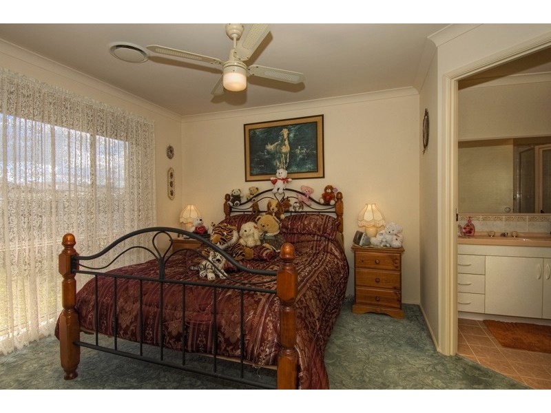 33 Eucalyptus Avenue, Worrigee NSW 2540