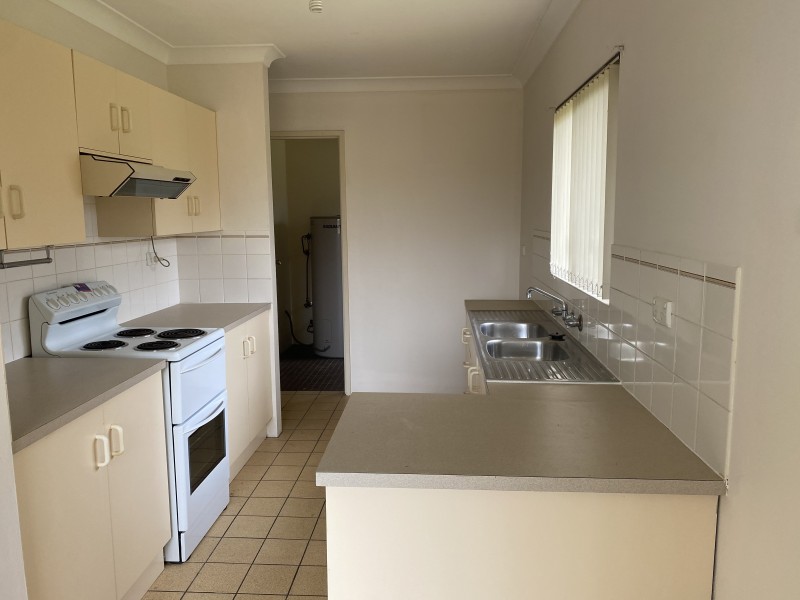 2/91 Pitt Street, North Nowra NSW 2541