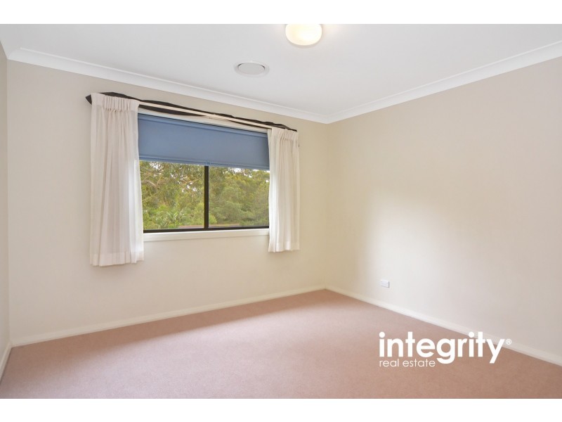 15 Nita Place, Bomaderry NSW 2541