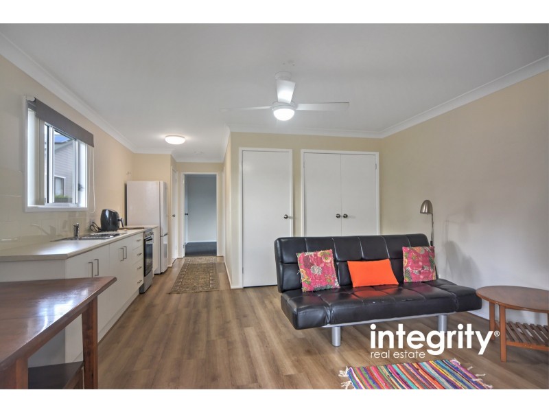 5 Leatham Avenue, Nowra NSW 2541