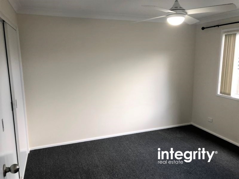 5 Leatham Avenue, Nowra NSW 2541