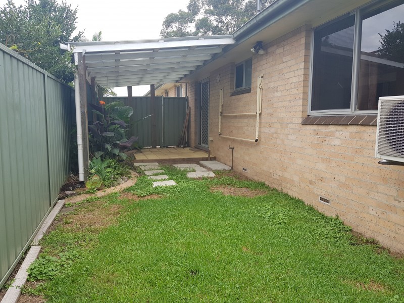 2/54 Bunberra Street, Bomaderry NSW 2541