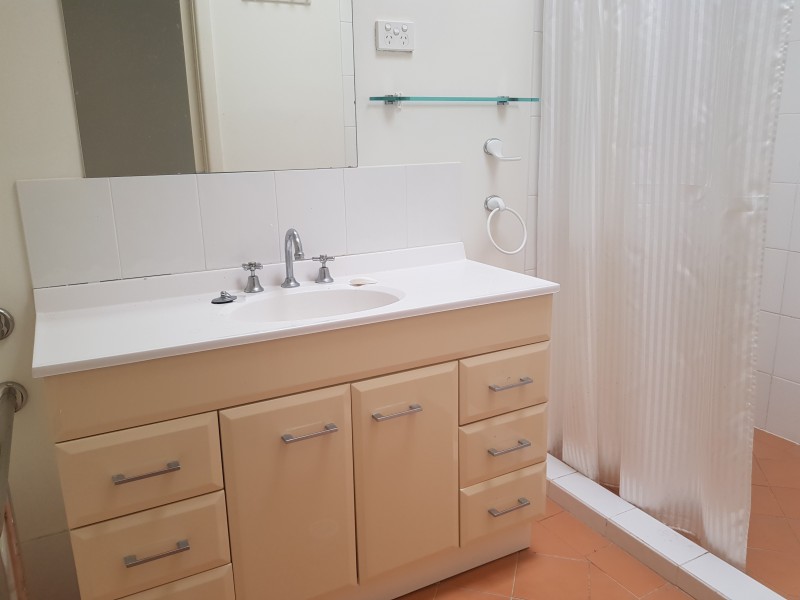 17 Colyer Avenue, Nowra NSW 2541