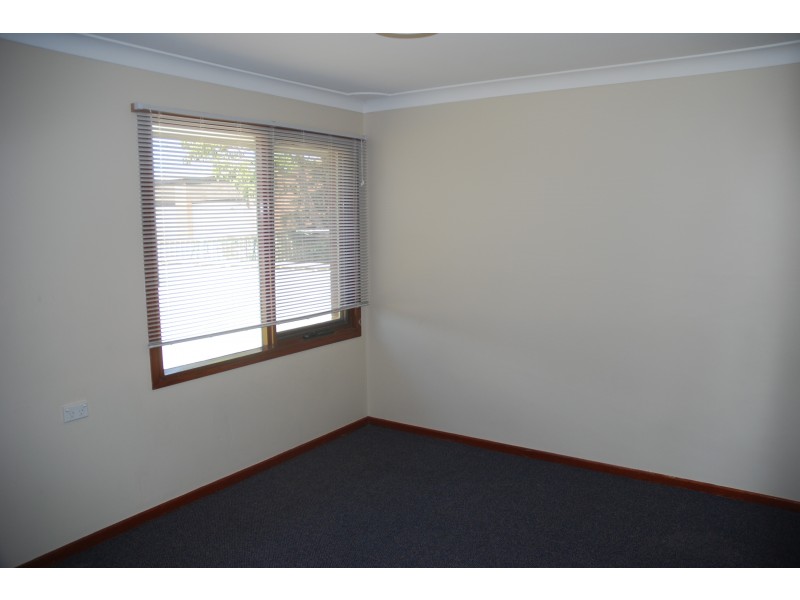 34 Alfred Street, Bomaderry NSW 2541