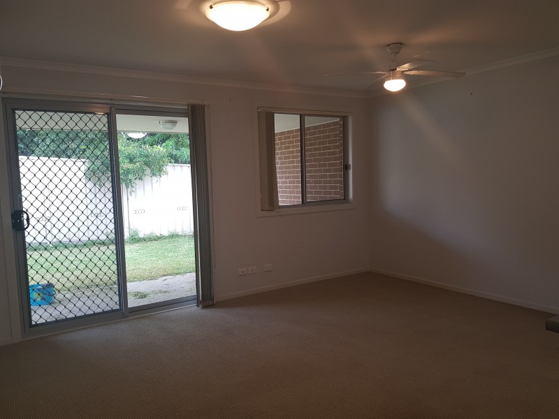 17 Candlebark Close, West Nowra NSW 2541