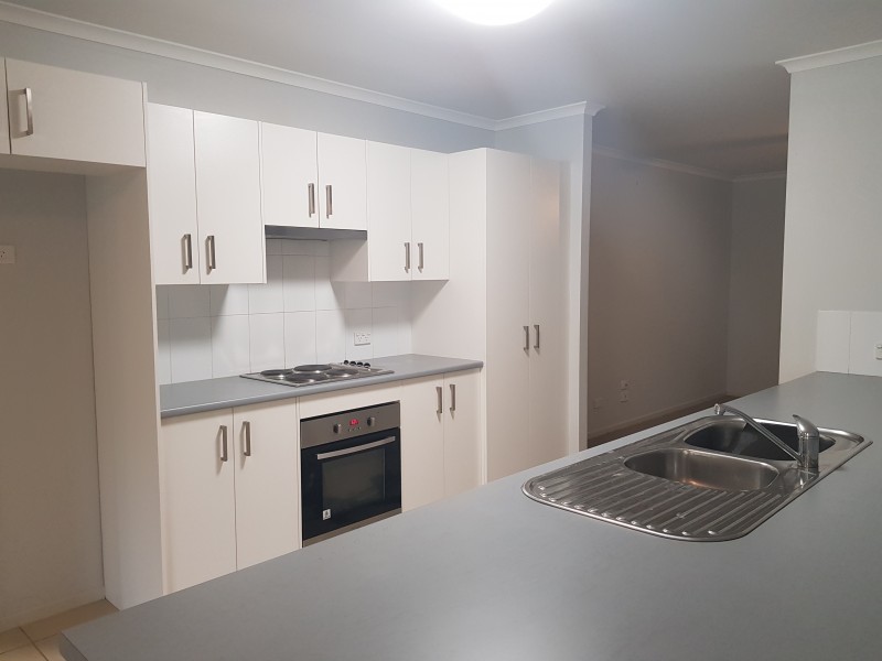 17 Candlebark Close, West Nowra NSW 2541