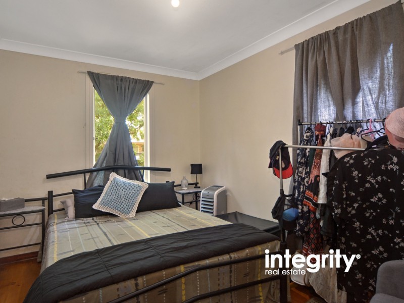 40 Sampson Crescent, Bomaderry NSW 2541