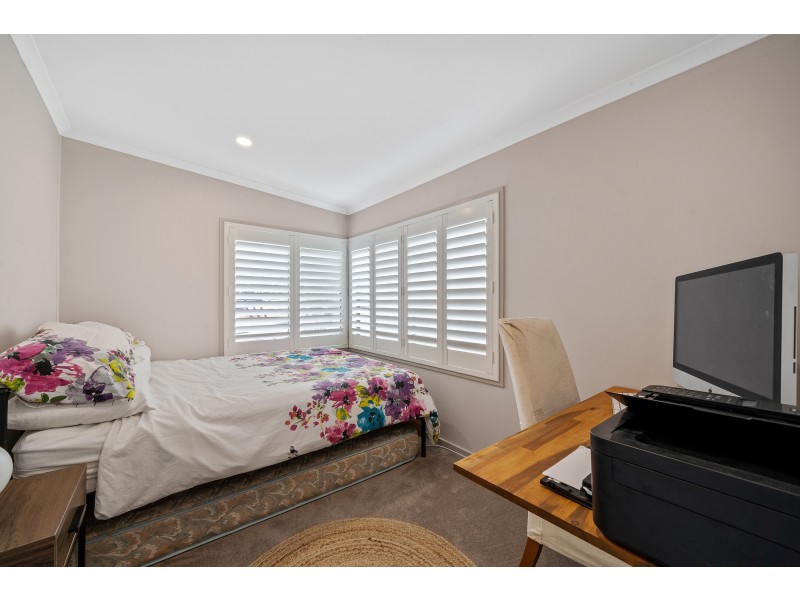 1 Winn Avenue, Basin View NSW 2540