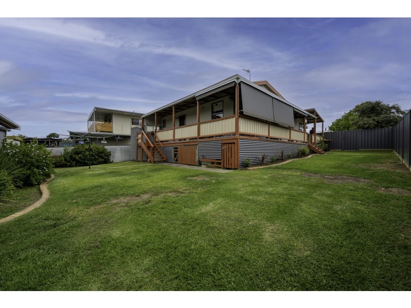 1 Winn Avenue, Basin View NSW 2540