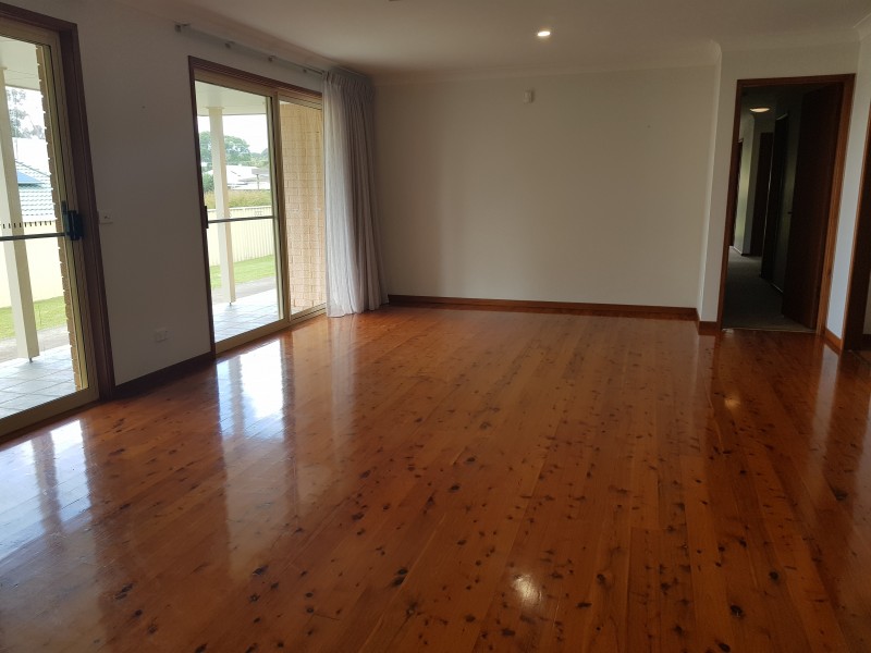 8 North Street, Nowra NSW 2541