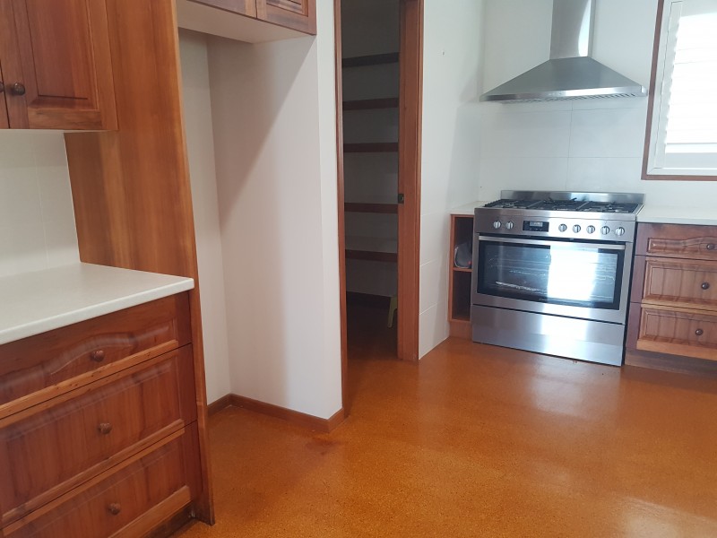 8 North Street, Nowra NSW 2541