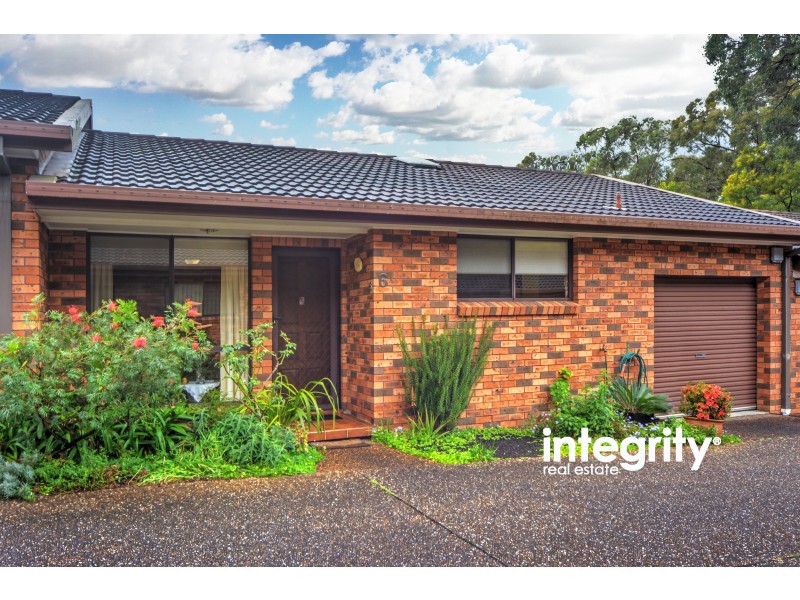 6/5 David Place, Bomaderry NSW 2541