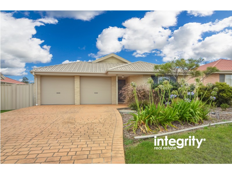 5 Neptune Place, Worrigee NSW 2540