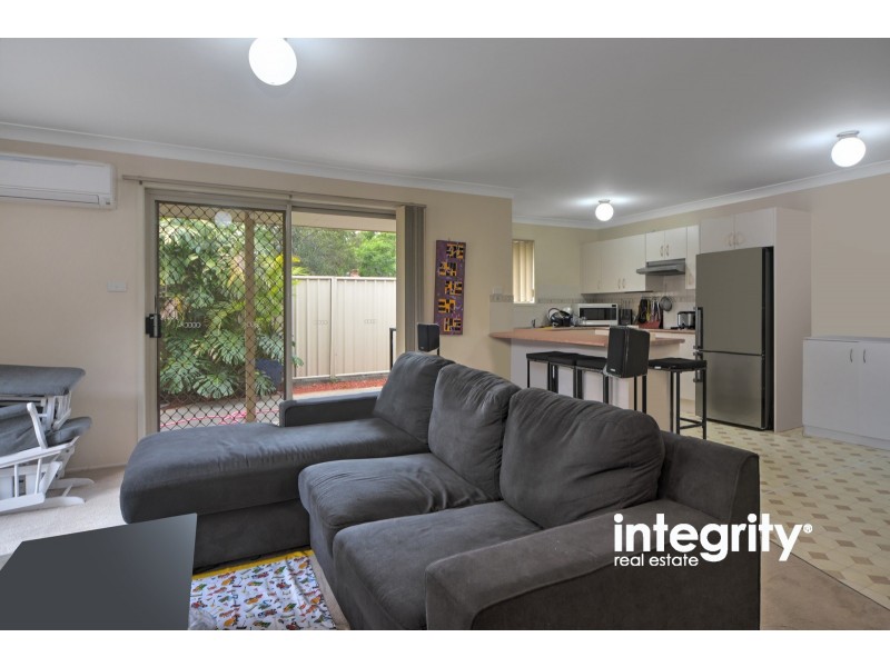 9/22 Mattes Way, Bomaderry NSW 2541