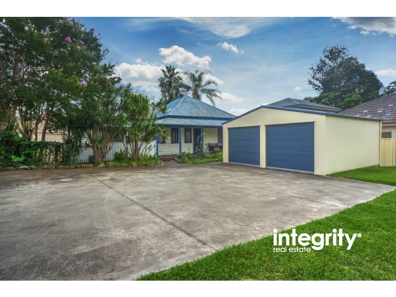 17 Cambewarra Road, Bomaderry NSW 2541
