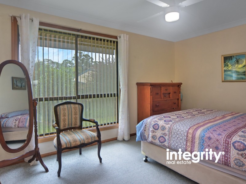 2/3 Waroo Place, Bomaderry NSW 2541