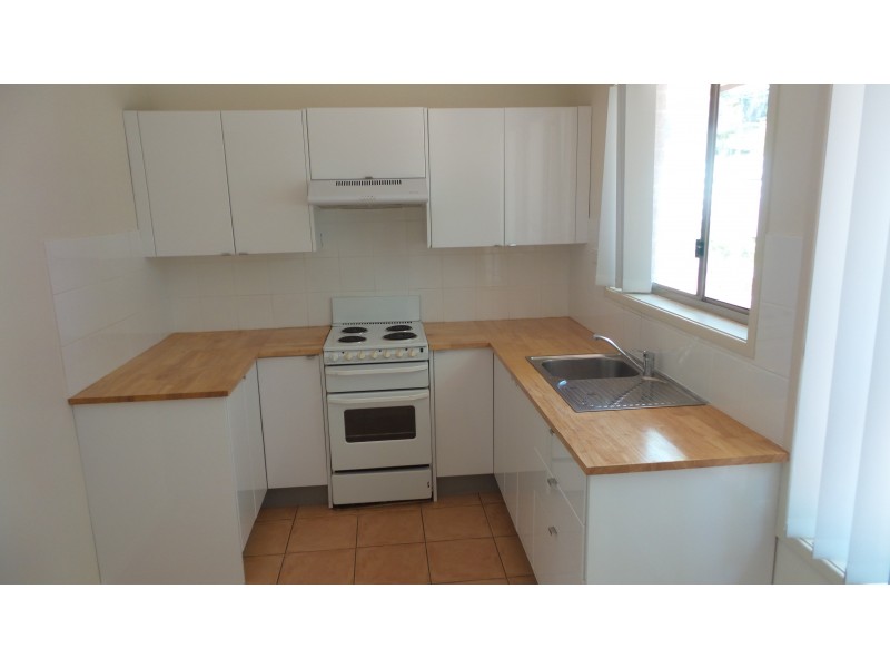 74a Bunberra Street, Bomaderry NSW 2541