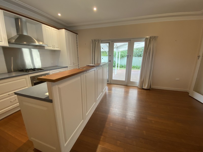 6 Westhaven Street, Nowra NSW 2541