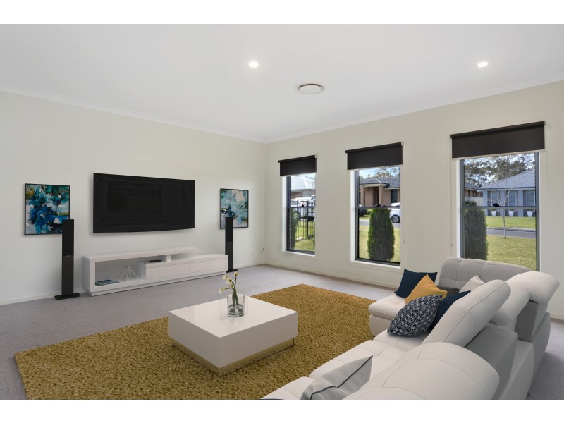 4 Hanover Close, South Nowra NSW 2541