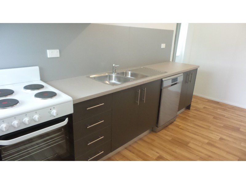 10 Dalwah Street, Bomaderry NSW 2541