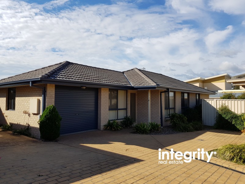 4/35 Sophia Road, Worrigee NSW 2540