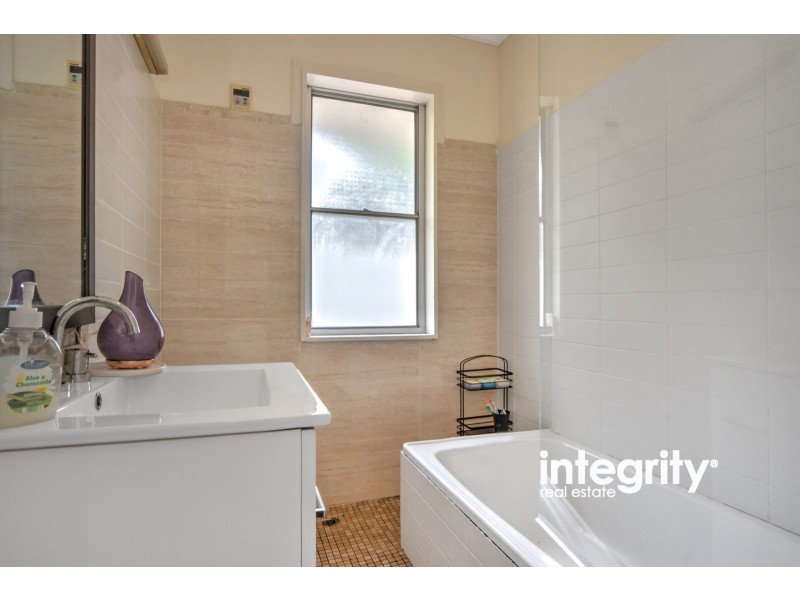 13 Hyam Street, Nowra NSW 2541