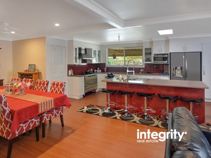 176 Albatross Road, Nowra Hill NSW 2540