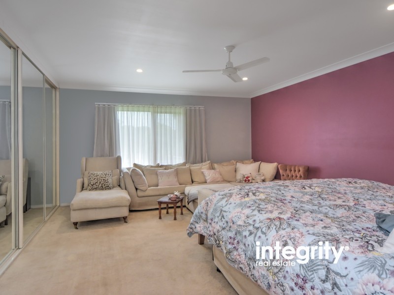 176 Albatross Road, Nowra Hill NSW 2540