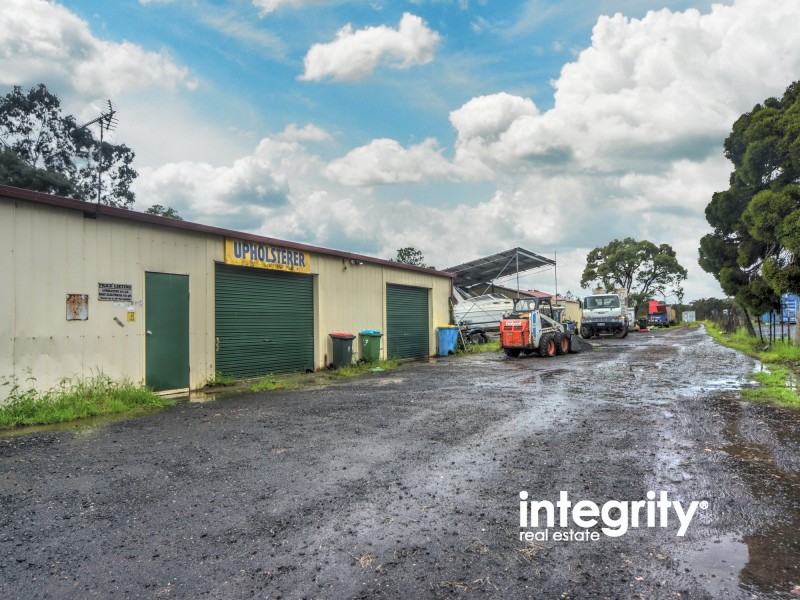 176 Albatross Road, Nowra Hill NSW 2540