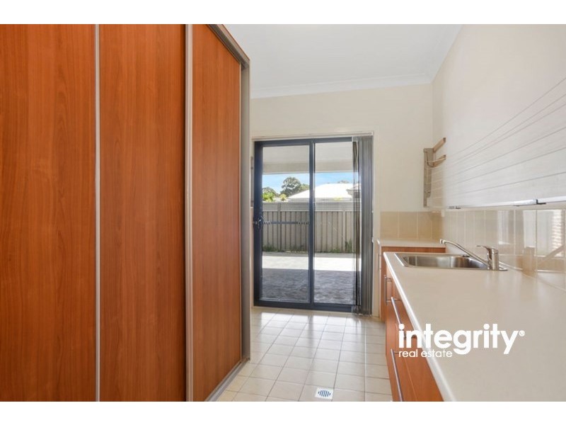 4 Hanover Close, South Nowra NSW 2541