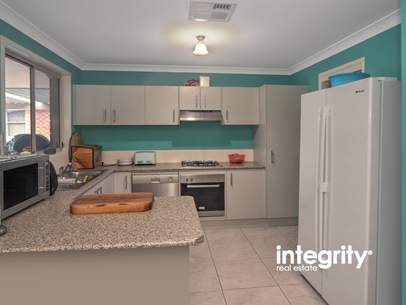 47 McKay Street, Nowra NSW 2541