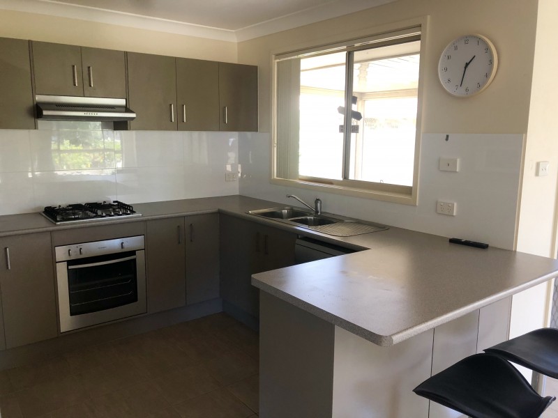 27A Arthur Street, Worrigee NSW 2540
