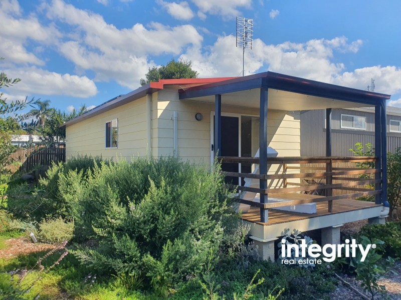5A Leatham Avenue, Nowra NSW 2541