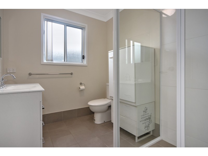 5A Leatham Avenue, Nowra NSW 2541