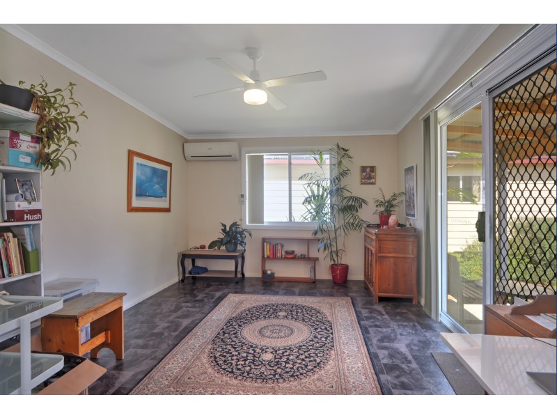 5 Leatham Avenue, Nowra NSW 2541